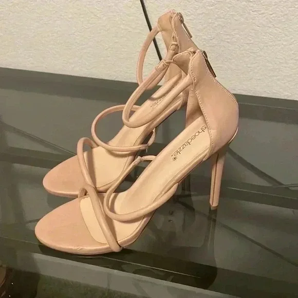 Shoedazzle Women's Nude Strappy High Heel Size 9.5 - Picture 2 of 8